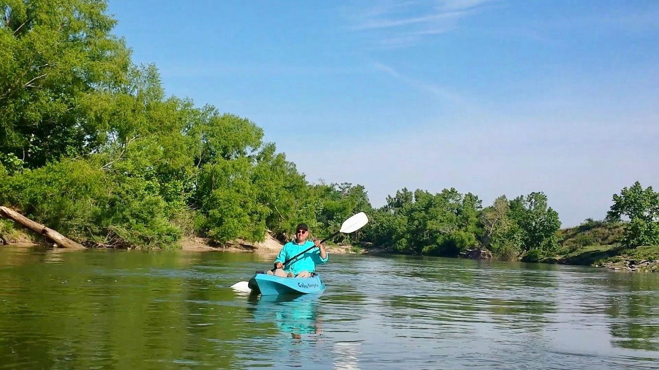 Kayaking and Canoeing – Guadalupe River Rentals